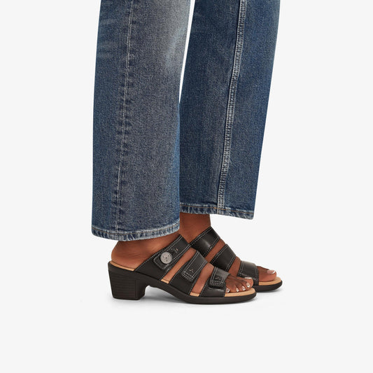 Emily 2 Adella Black Leather - US 3346