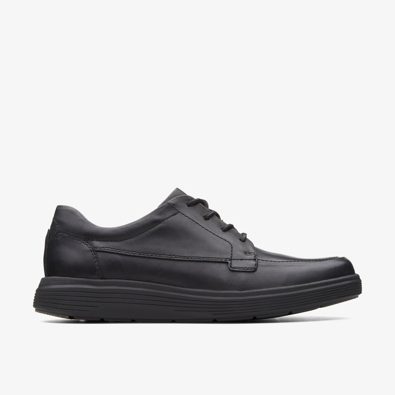 Un Abode Ease Black Leather