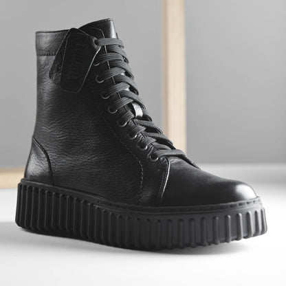 Torhill Rise Ankle Boot Black Leather