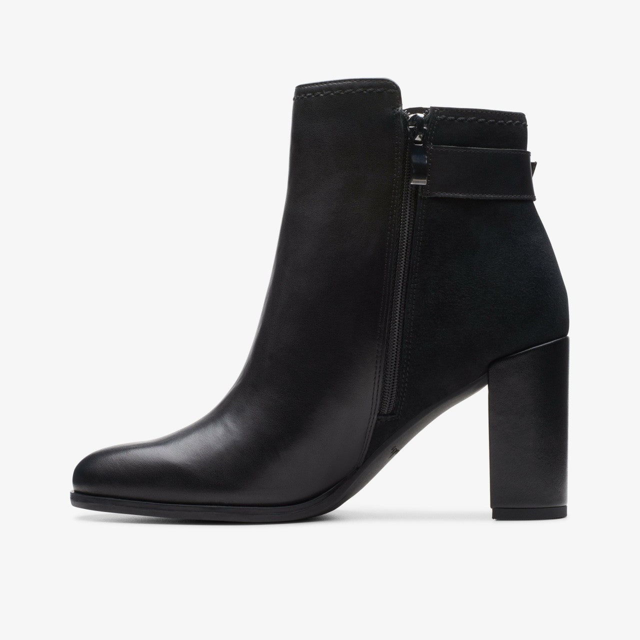 Freva 85 Buckle Black Leather