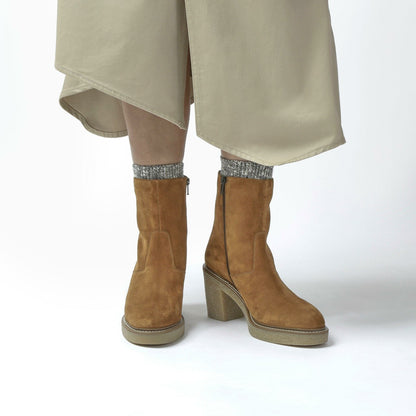 Colden Up Dark Tan Suede