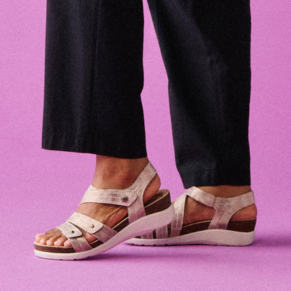 Calenne Clara Bronze Metallic - US 5697