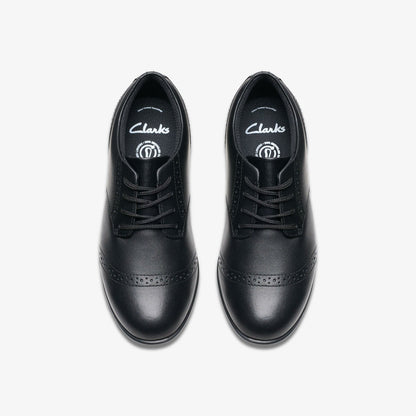 Finja Brogue Older Black Leather