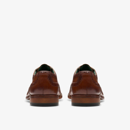 Craft James Tip Brogue Mid Tan Leather