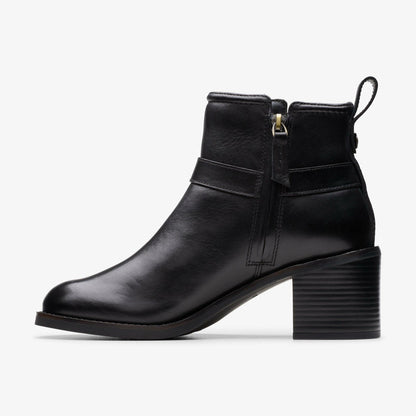 Chamberly Trim Black Leather