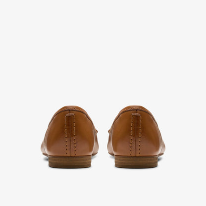 Fawna Lily Tan Leather
