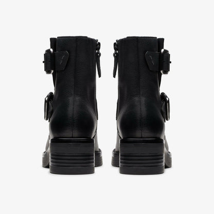 Rebelle Buckle Black Leather