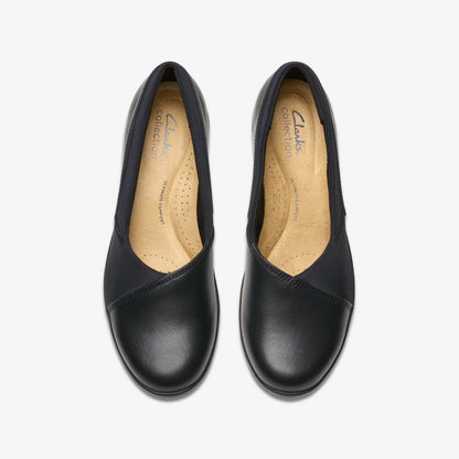 Suttyn Walk Black Leather