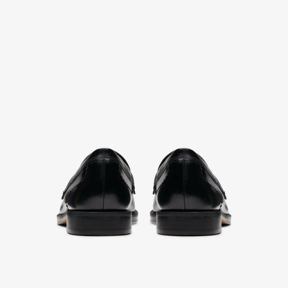 Straven Edge Black Leather