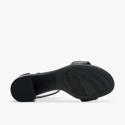 Ezoria Mae Black Leather