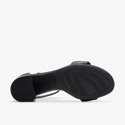 Ezoria Mae Black Leather - US 2858