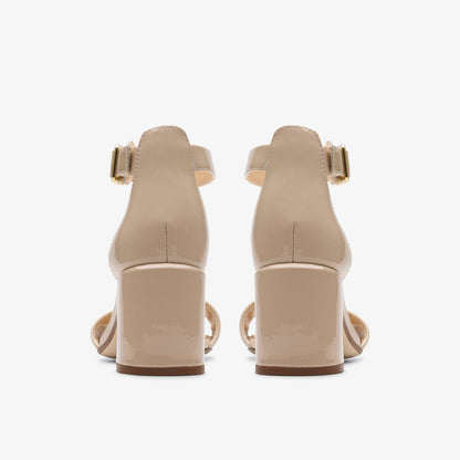 Ezoria Mae Sand Patent