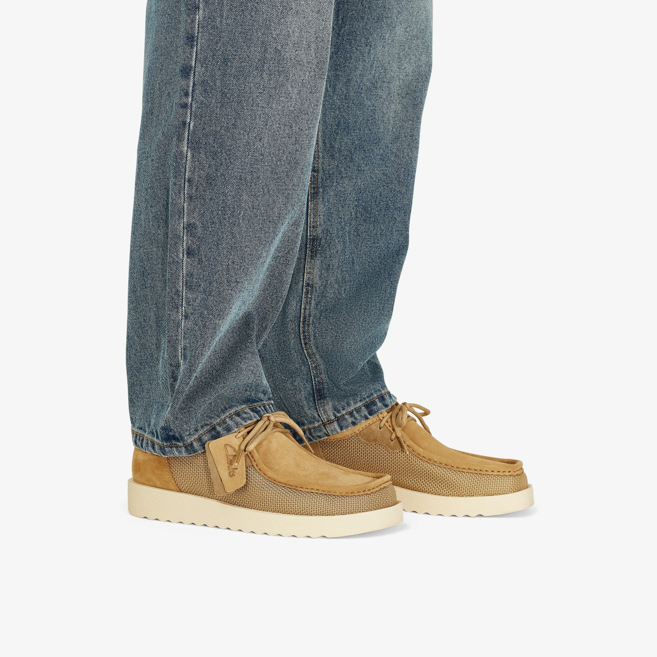 Wallabee FTR 2 Lo Dark Sand Combination