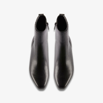Edina Up Black Leather