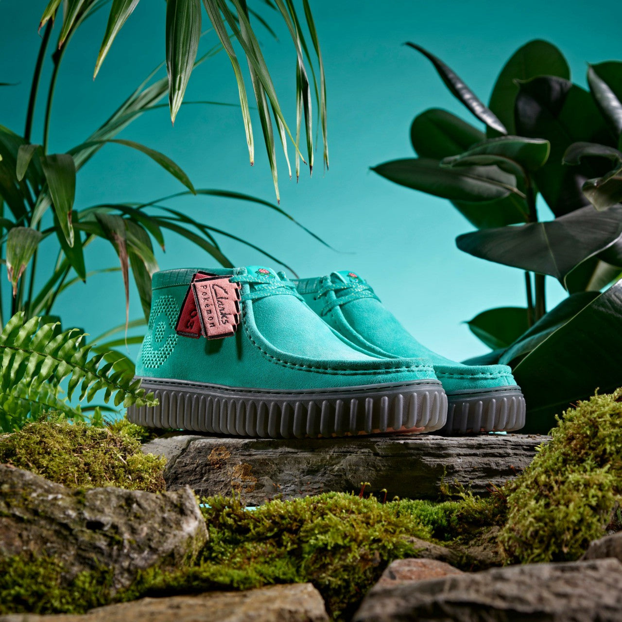 Torhill Explore Turquoise Suede