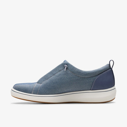 Brinkley Sky Lace Navy