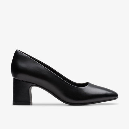 Fernie Court Black Leather - US 8215