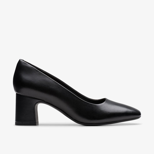 Fernie Court Black Leather - US 8215