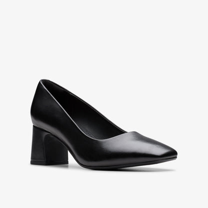 Fernie Court Black Leather - US 8215