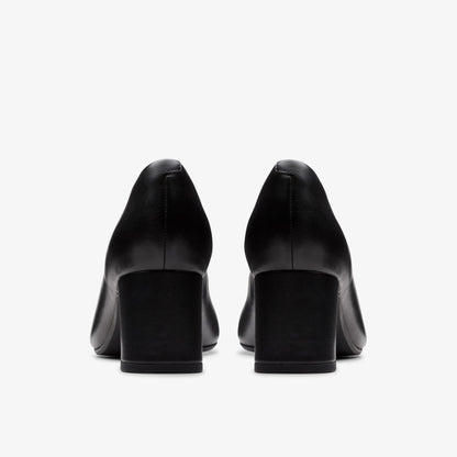 Fernie Court Black Leather - US 8215
