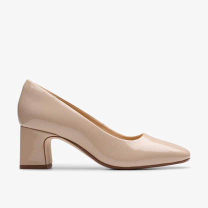 Fernie Court Sand Patent - US 0611