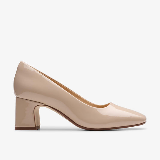 Fernie Court Sand Patent - US 0611
