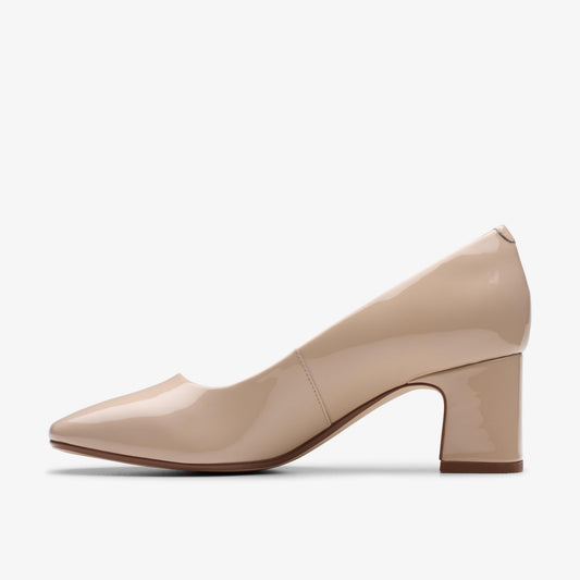 Fernie Court Sand Patent - US 0611
