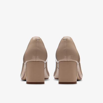 Fernie Court Sand Patent - US 0611