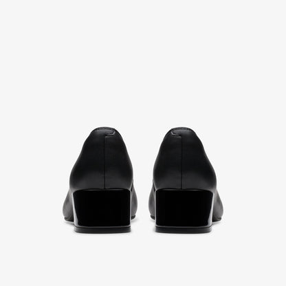 Iridessa May Black Leather - US 0560