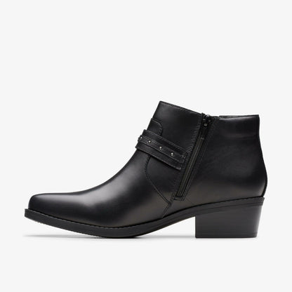 Danyelle Wish Black Leather