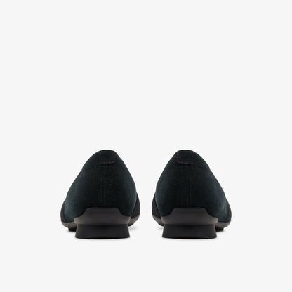 Jazmynn Gem Black Suede