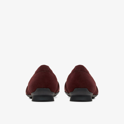 Jazmynn Gem Merlot Suede