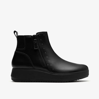 Zylah Willow Black Leather