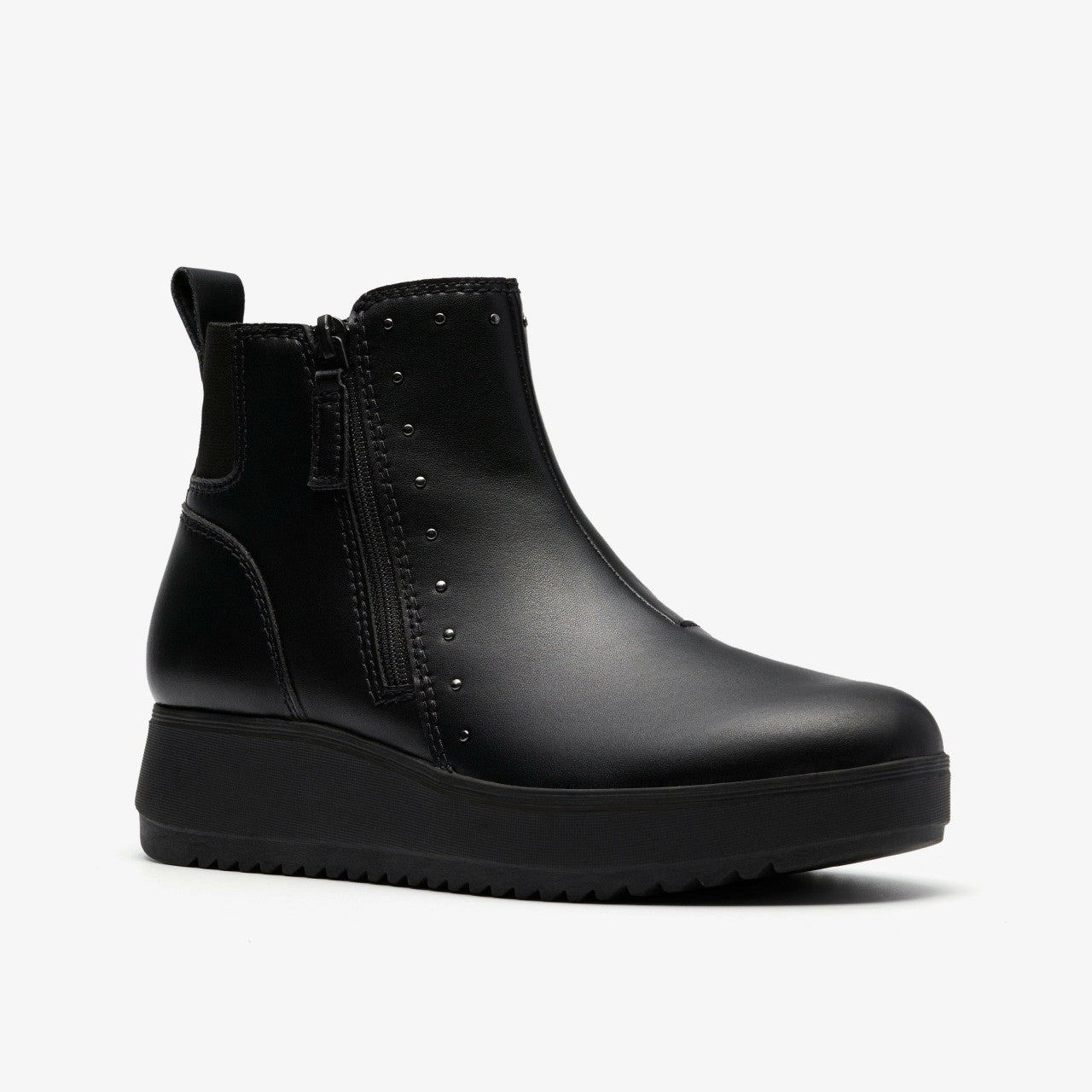 Zylah Willow Black Leather