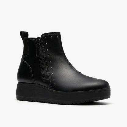 Zylah Willow Black Leather