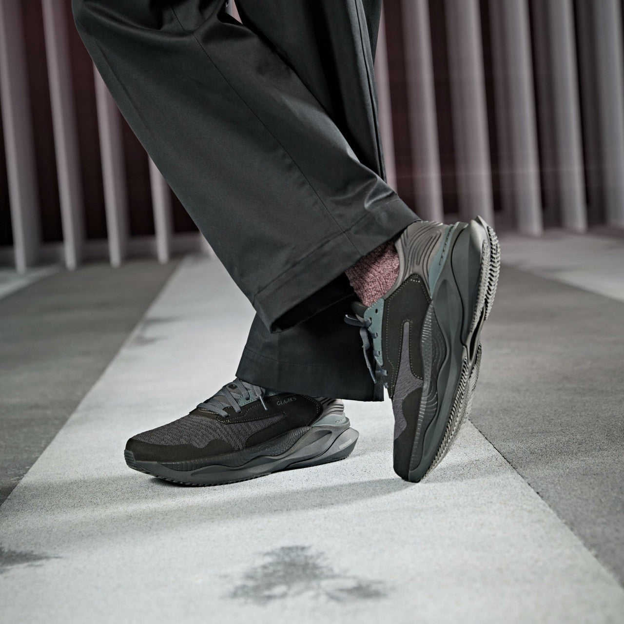 Clarks Pace Black