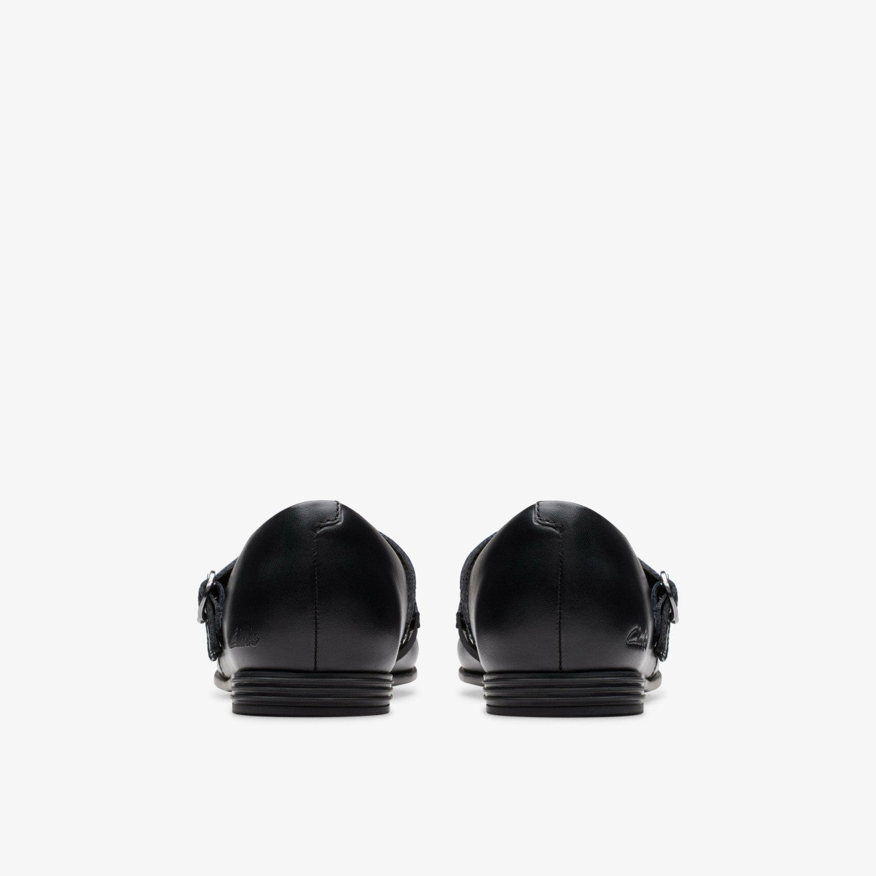 Finja Bar Older Black Leather