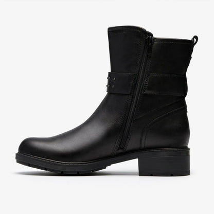 Hearth Buckle Black Leather