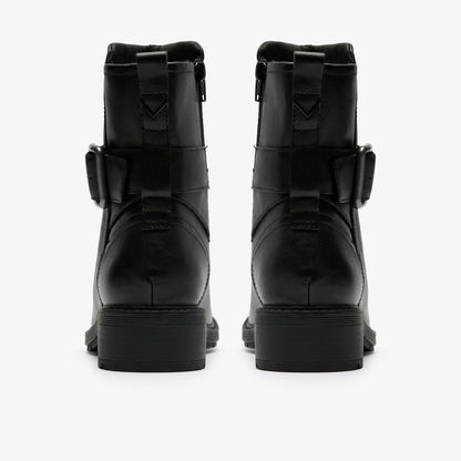 Hearth Buckle Black Leather